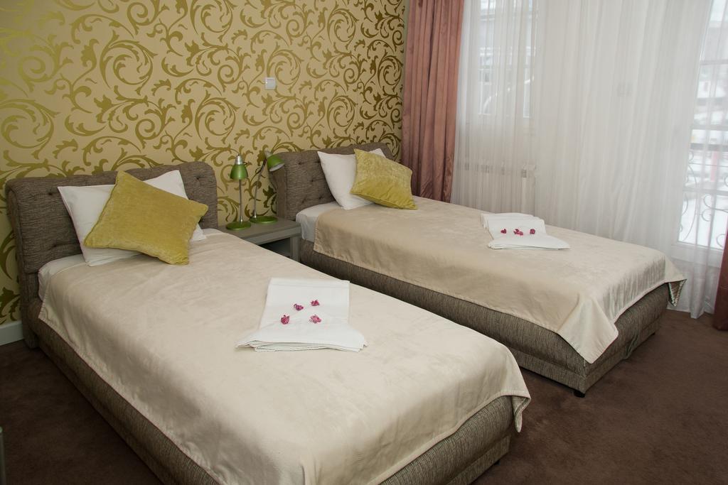 Hotel Kralj Vrnjačka Banja Quarto foto